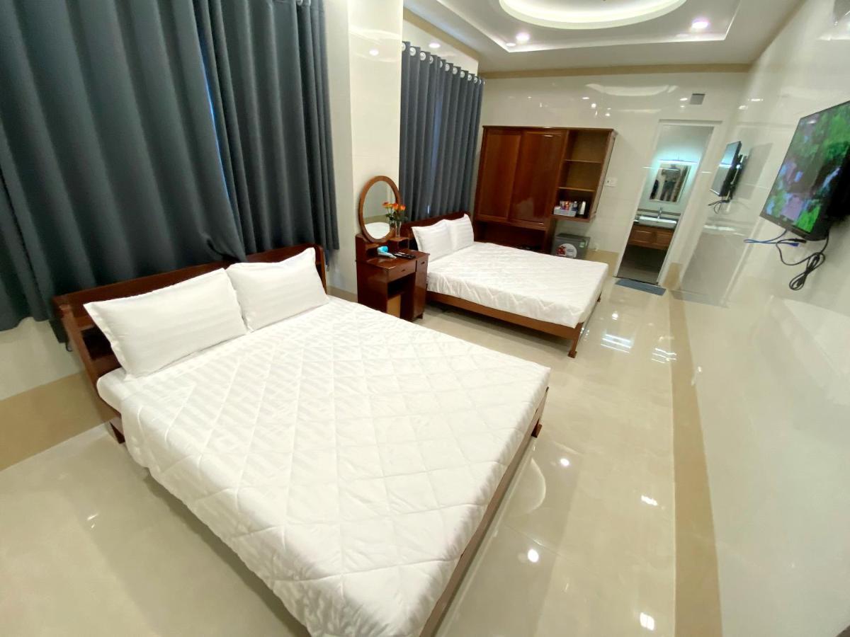 Khach San A68 Hotel Long My Exterior photo