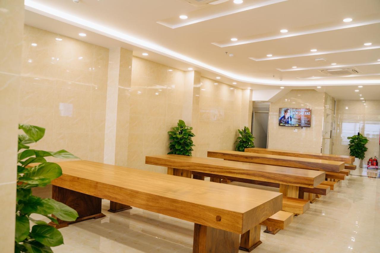 Khach San A68 Hotel Long My Exterior photo