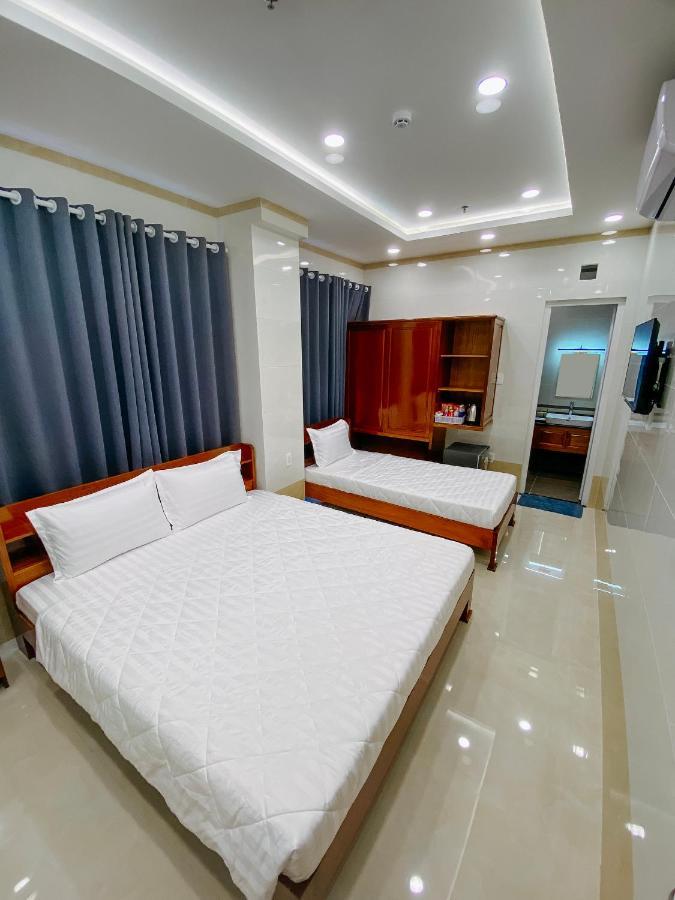 Khach San A68 Hotel Long My Exterior photo